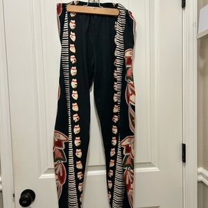 Jaime Okuma Black Floral Women's Leggings